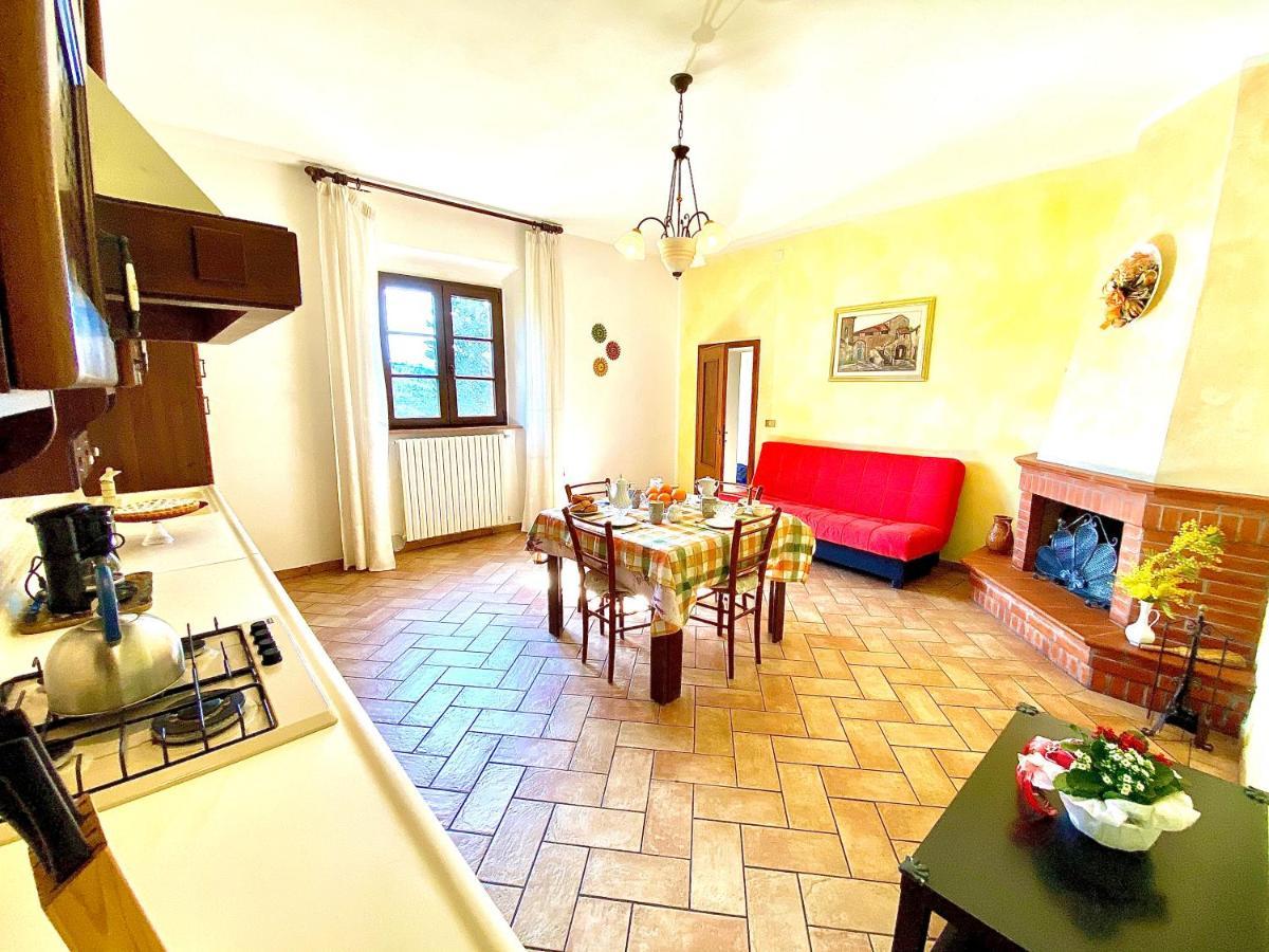 Agriturismo L'Antica Quercia Pomarance Exteriör bild
