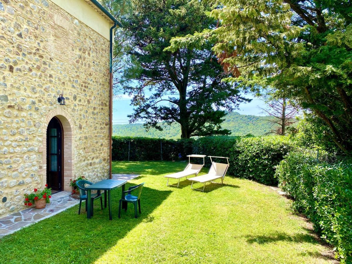 Agriturismo L'Antica Quercia Pomarance Exteriör bild